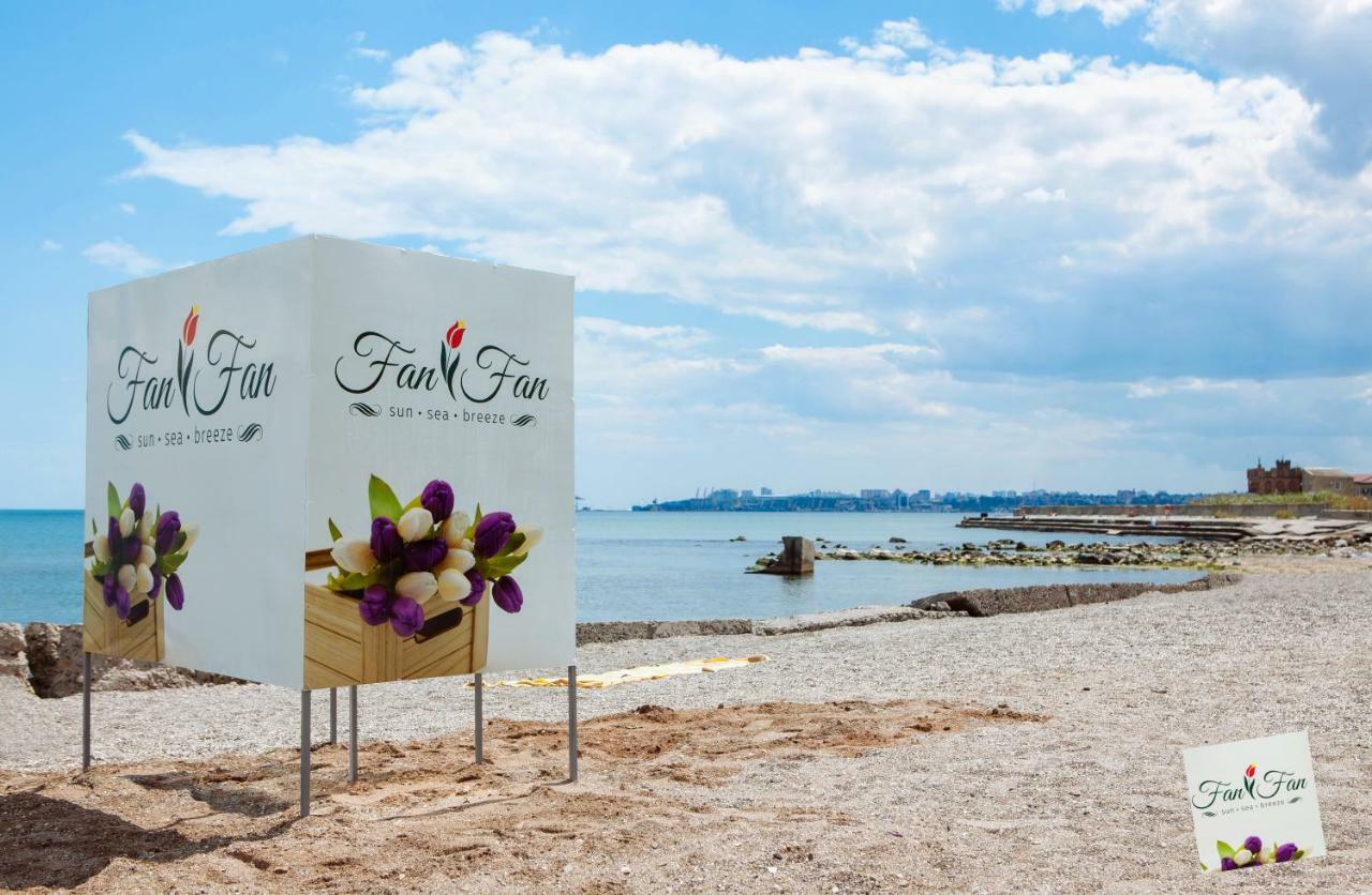 Hôtel Fanfan à Odessa Extérieur photo